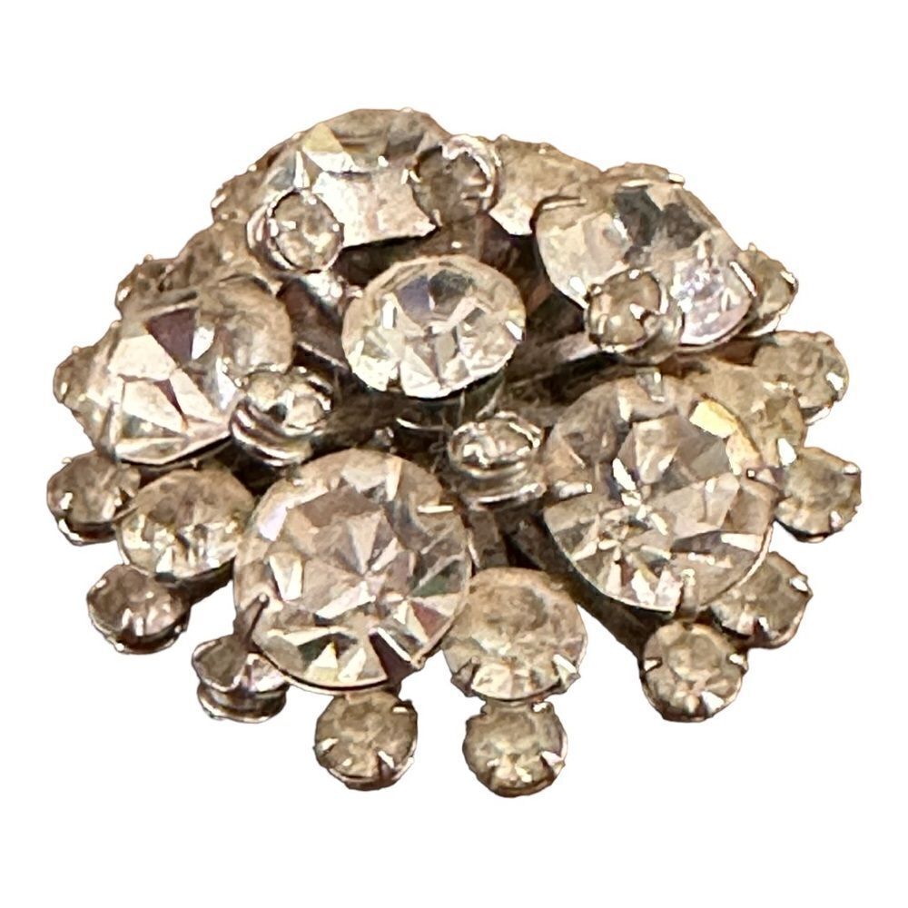 Vintage silver tone cluster pin brooch with multi-sized Rhinestones - Picture 6 of 14